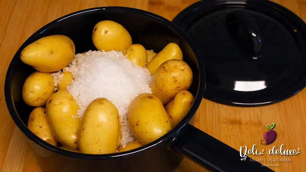 Kanarische Kartoffeln mit Salsa und Chimichurri