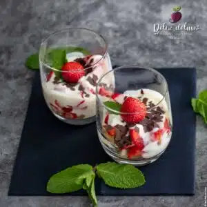 Erdbeertörtchen im Glas: Fruchtig, Frisch, Fantastisch!