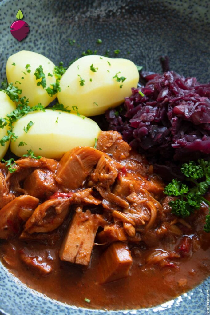 Veganes Jack-Fruit-Gulasch