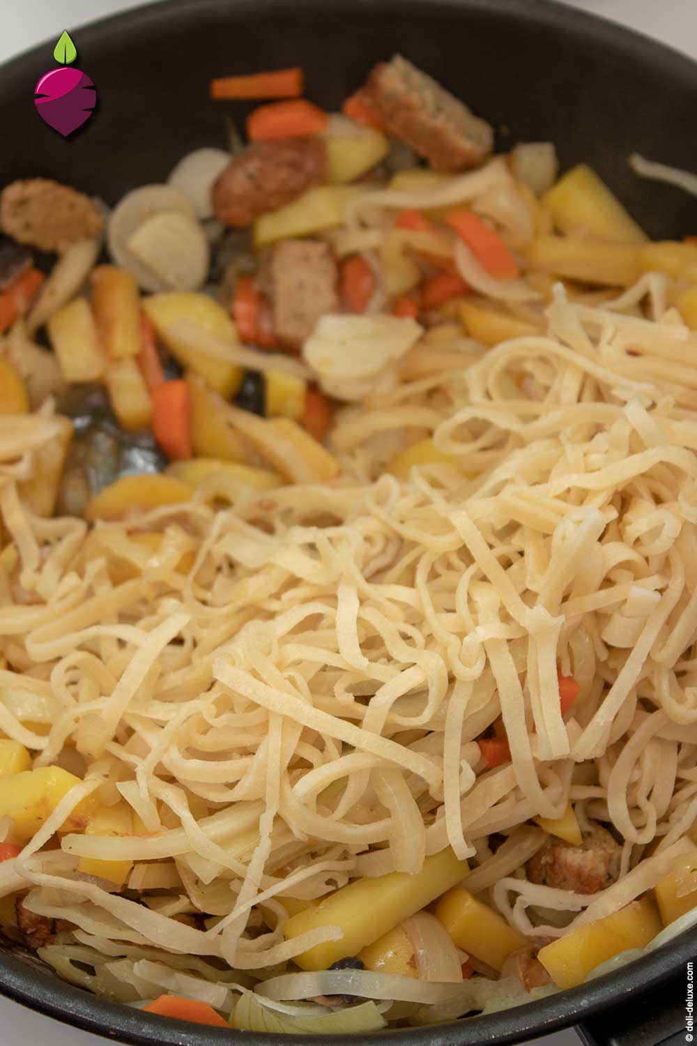 Veganes Tsuivan – Mongolische Nudeln mit Gemüse